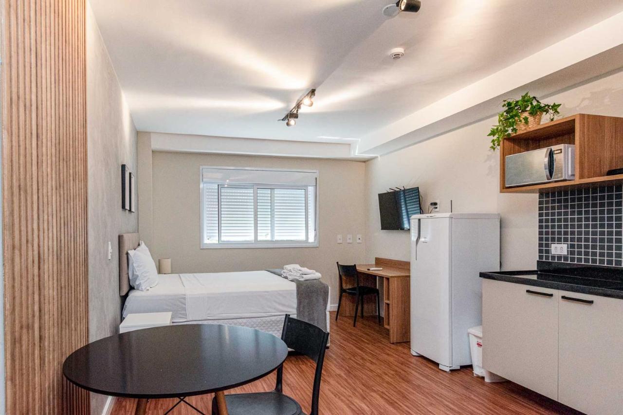 360 Praca Da Arvore Apartamento *